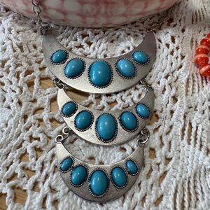 N216 Silver and Blue Statement Choker